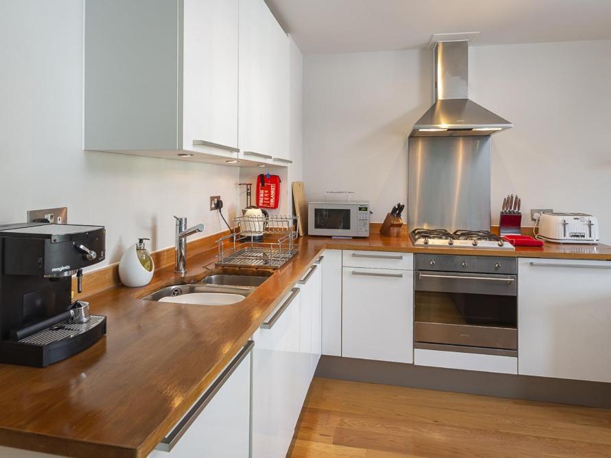 44 Dart Marina Apartment ดาร์ตมัธ ภายนอก รูปภาพ